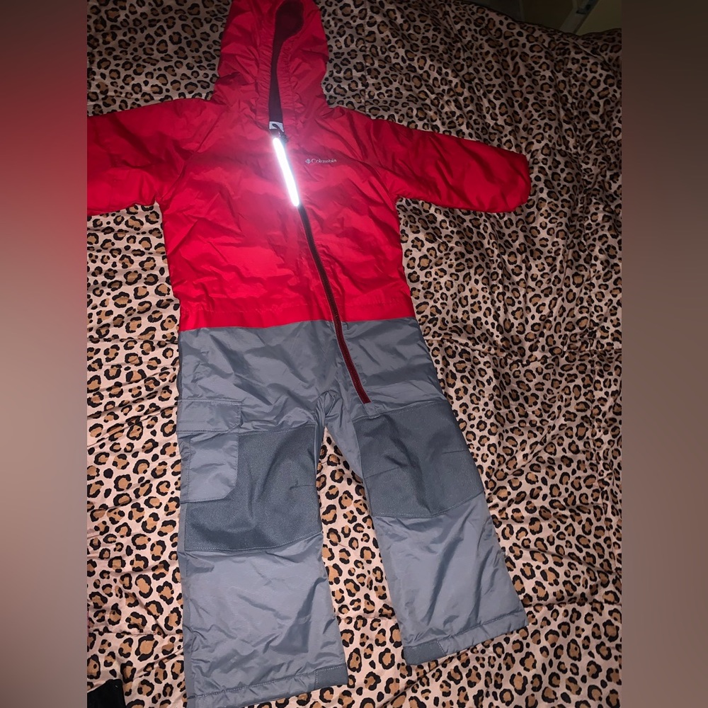 Columbia snowsuit